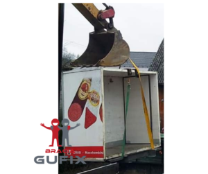 Read more about the article Wczoraj duzi chłopcy postanowili się pobawić dużymi autami i koparkami